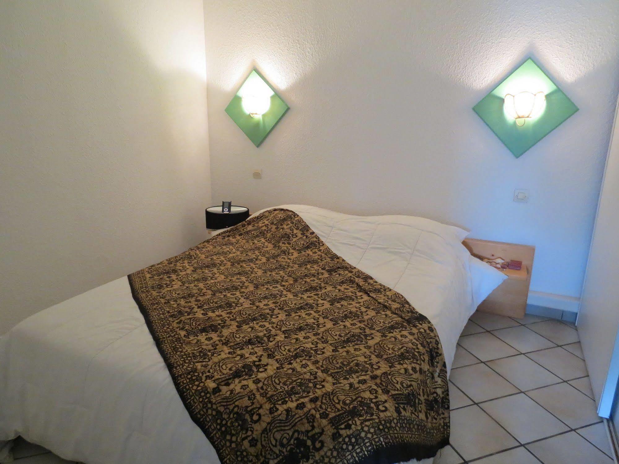 Hotel Olmuccio Sainte-Lucie de Porto-Vecchio Buitenkant foto
